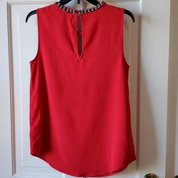 DALIA RED JEWEL NECK RHINESTONE SHELL BLOUSE TOP SIZE SMALL HOLIDAY EVENING - Picture 6 of 9